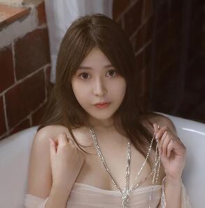 5b4458a45ba93812的头像|图集秀