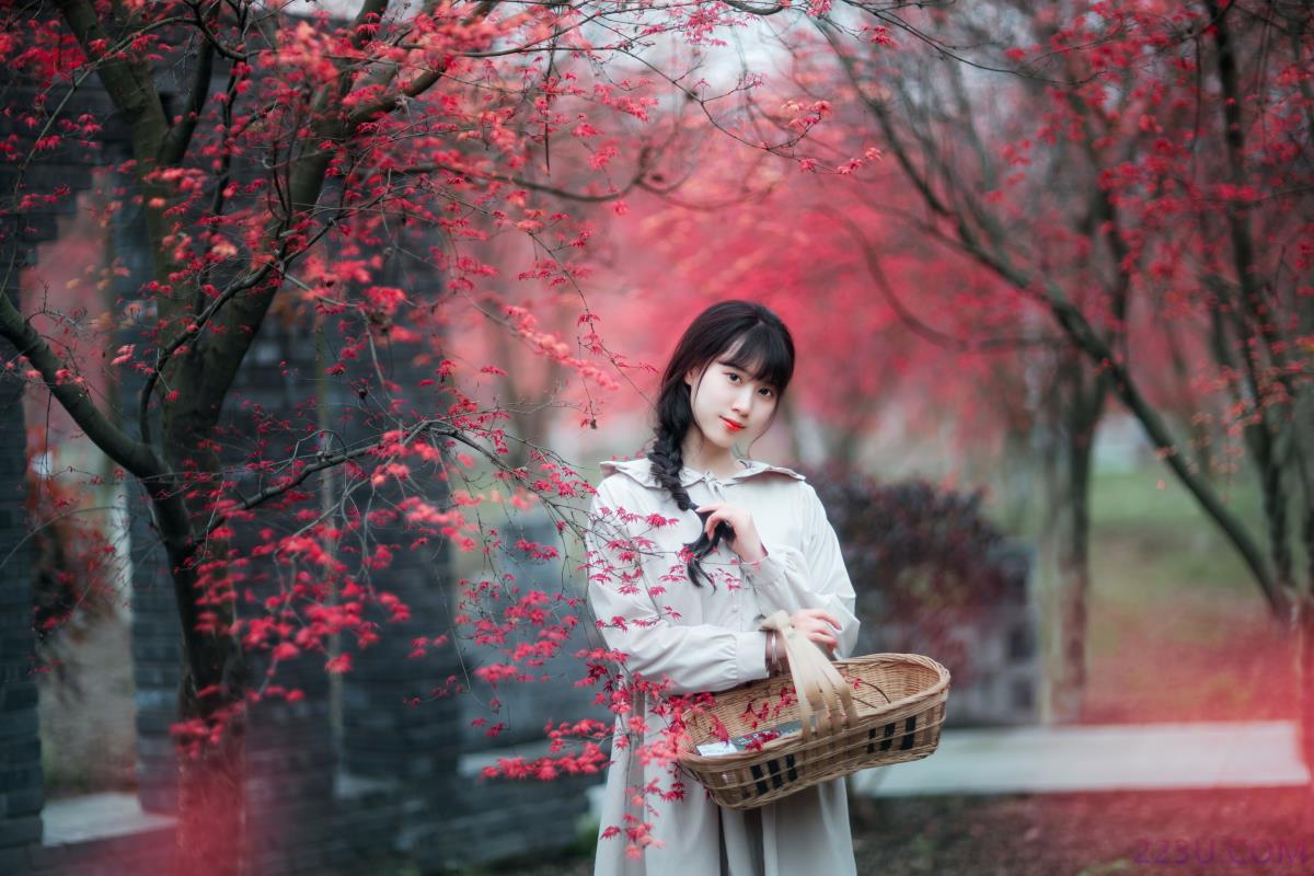 枫林春晓 – 37P – 摄影：摄影师不可说 – 模特：初茶 - 福利组