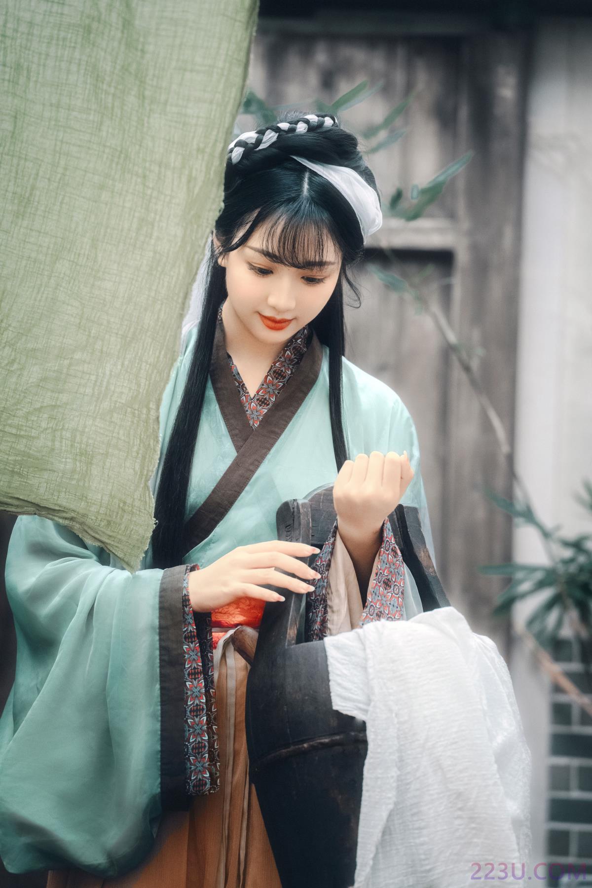 溪纱 – 20P – 摄影：锋锋思 – 模特：零捷 - 福利组