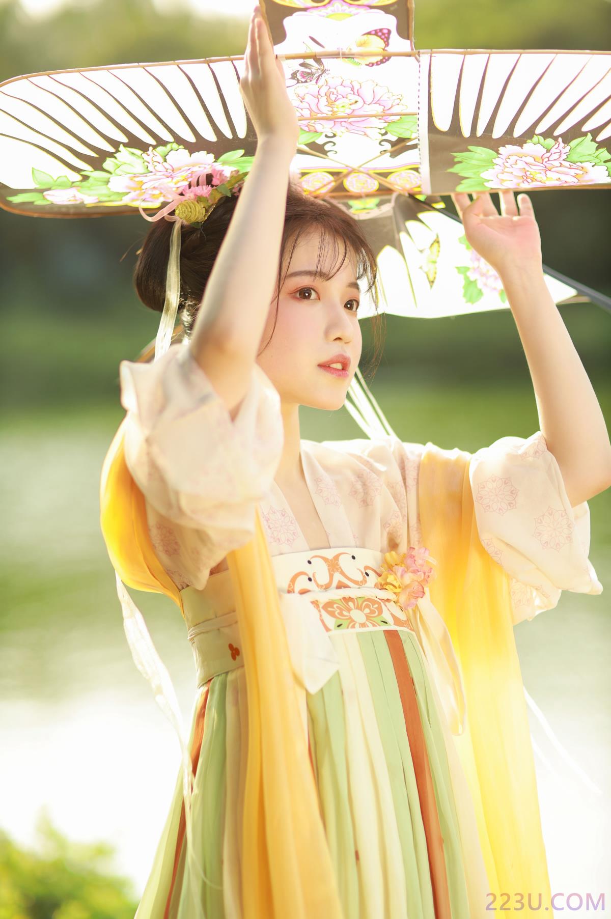 夏日少女 – 25P – 摄影：柳若汐- – 模特：我超白_ - 福利组