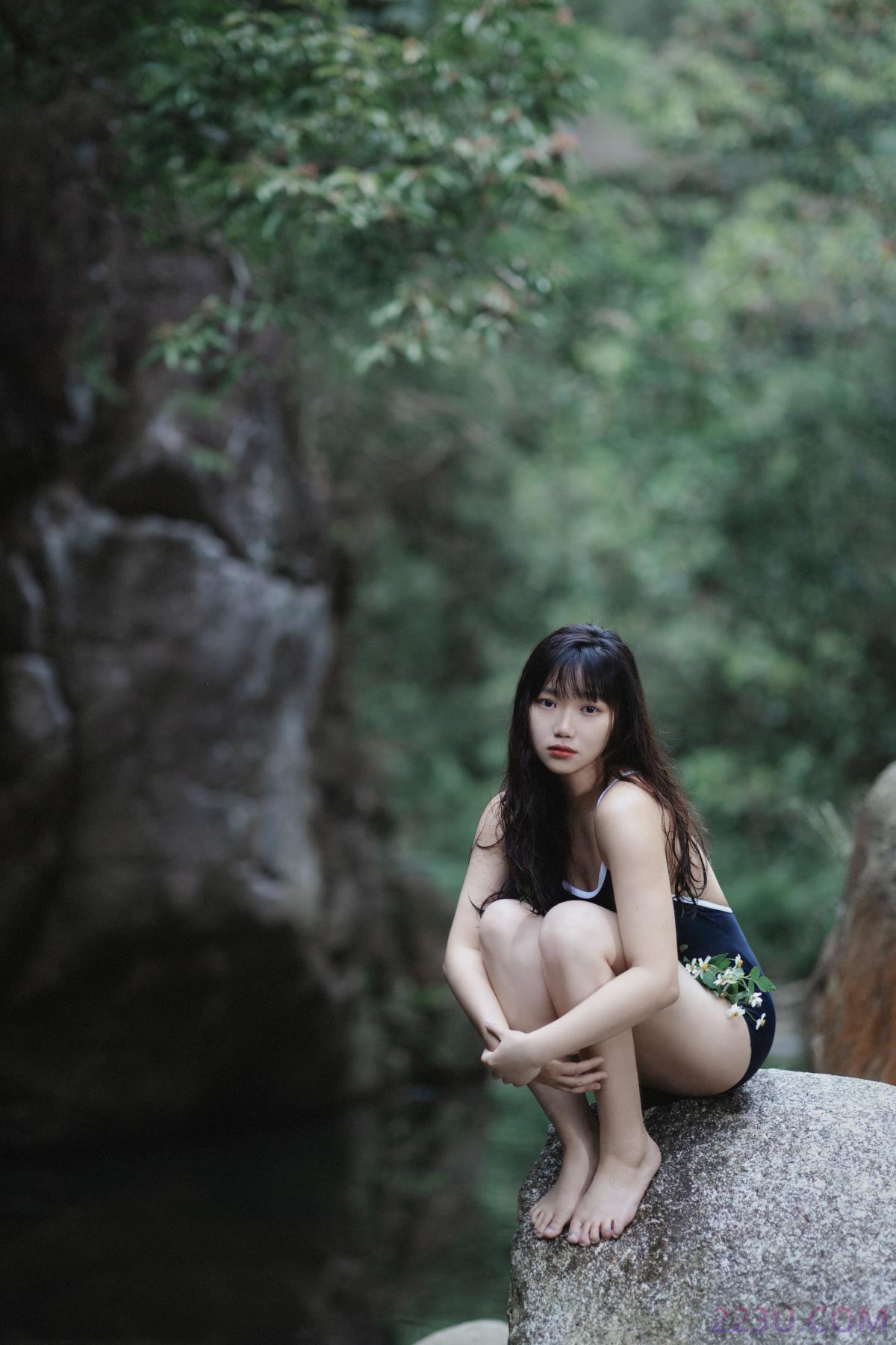 秘密基地 – 31P – 摄影：乌蝇Gor – 模特：宇宙无敌超级女孩 - 福利组