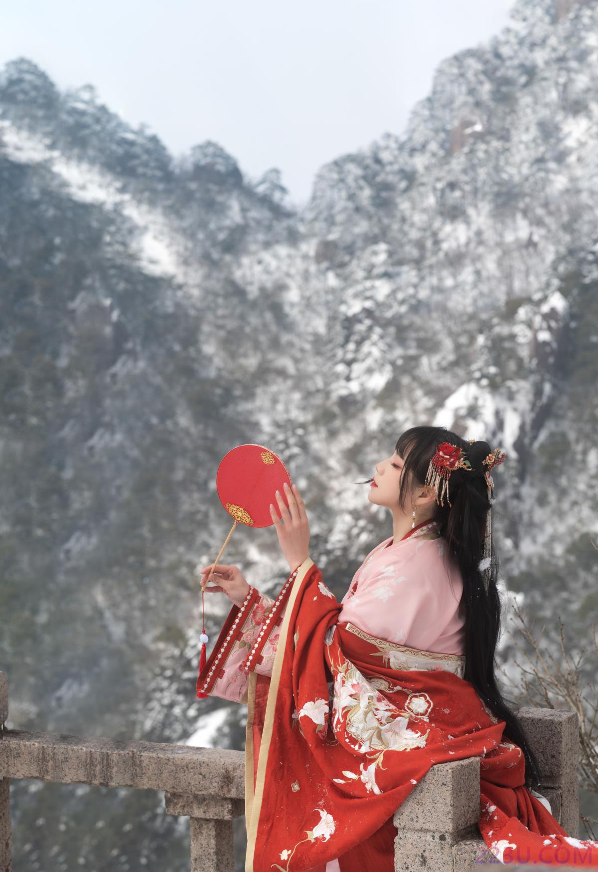 踏雪 – 24P – 摄影：魔颜社D叔 – 模特：贰加六 - 福利组