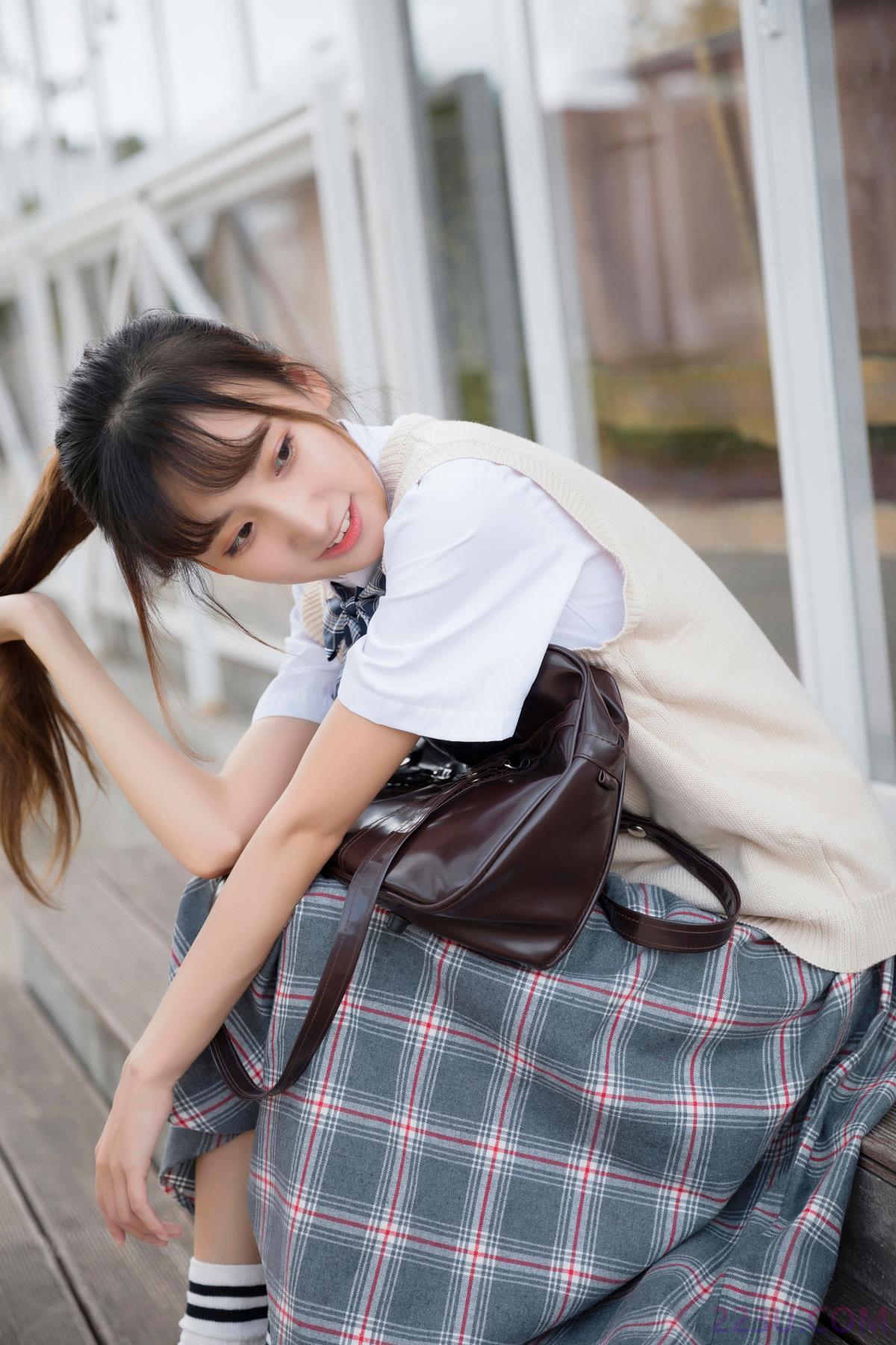 属于JK的夏天 – 28P – 摄影：纪然Ran – 模特：Ria李礼礼 - 福利组