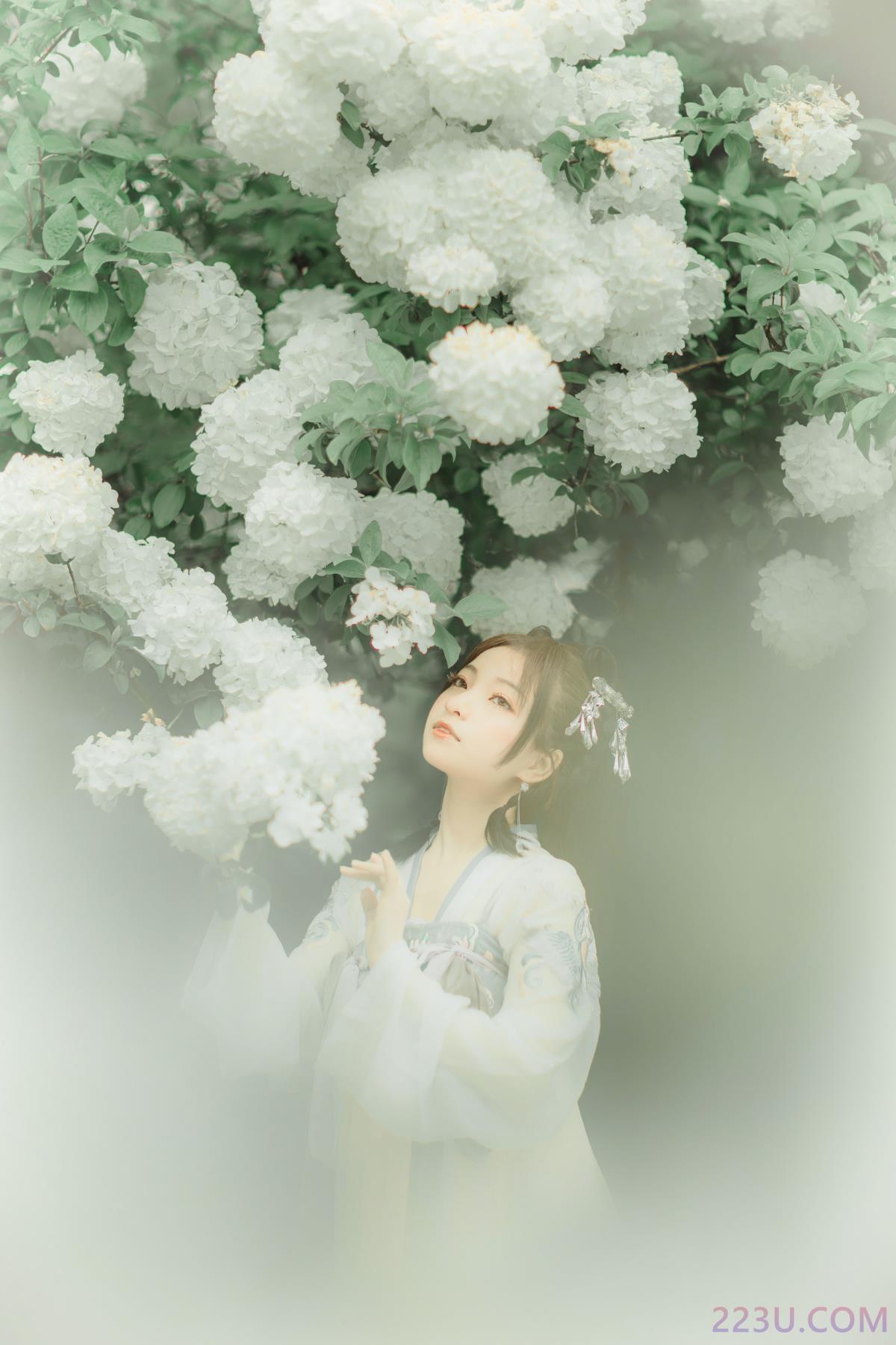 拂花 – 19P – 摄影：薄荷白 – 模特：猪系少女日 - 福利组