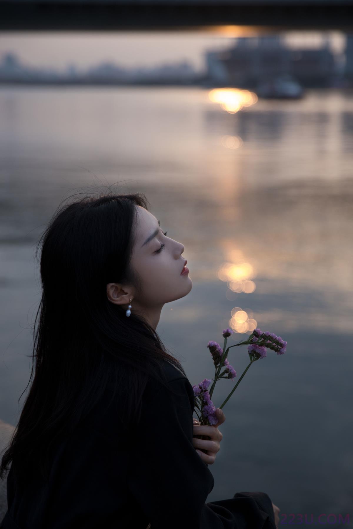 晚风 – 31P – 摄影：大千Gz – 模特：雨文 - 福利组