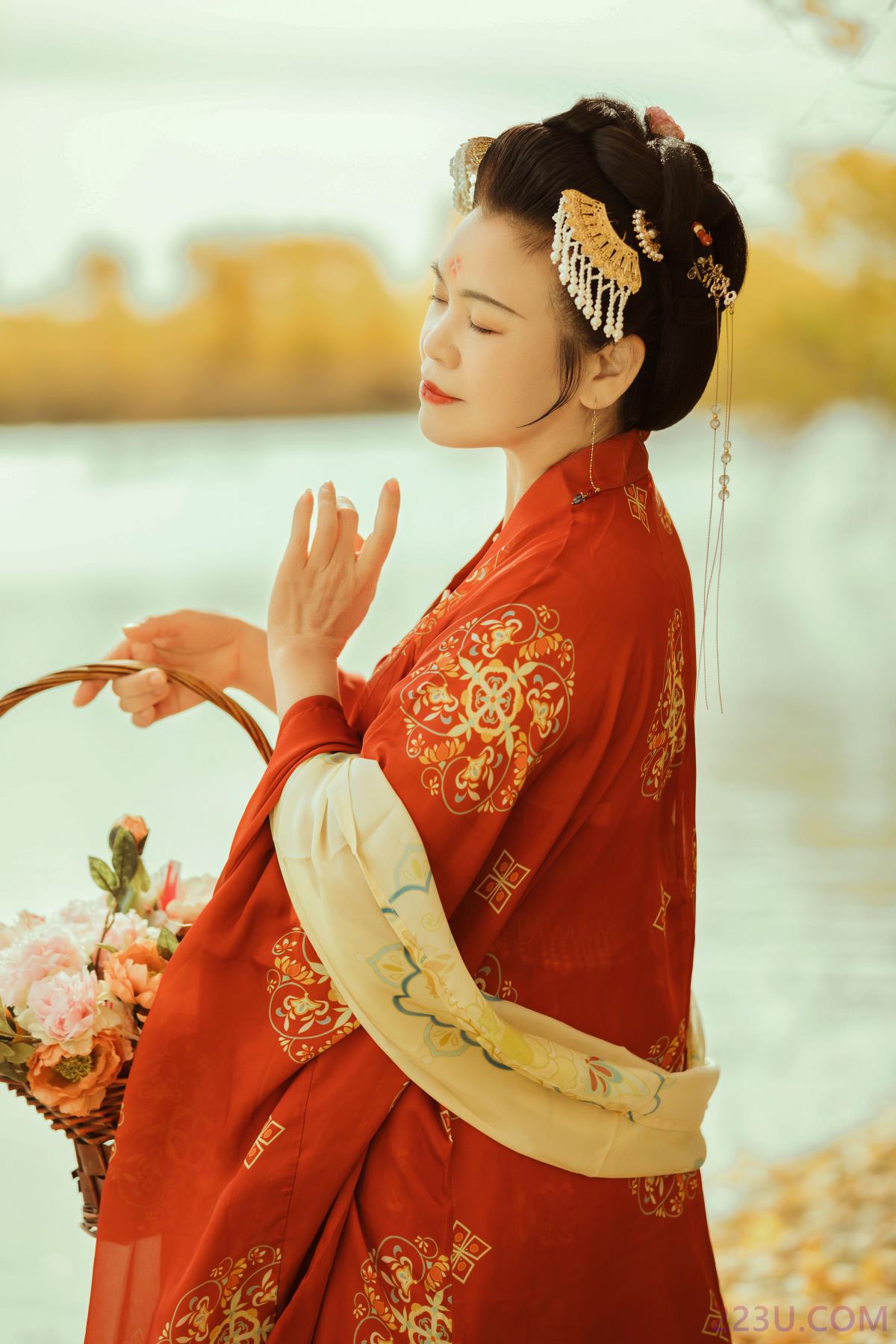 岁月不败美人 – 36P – 摄影：辜深深 – 模特：知秋 - 福利组