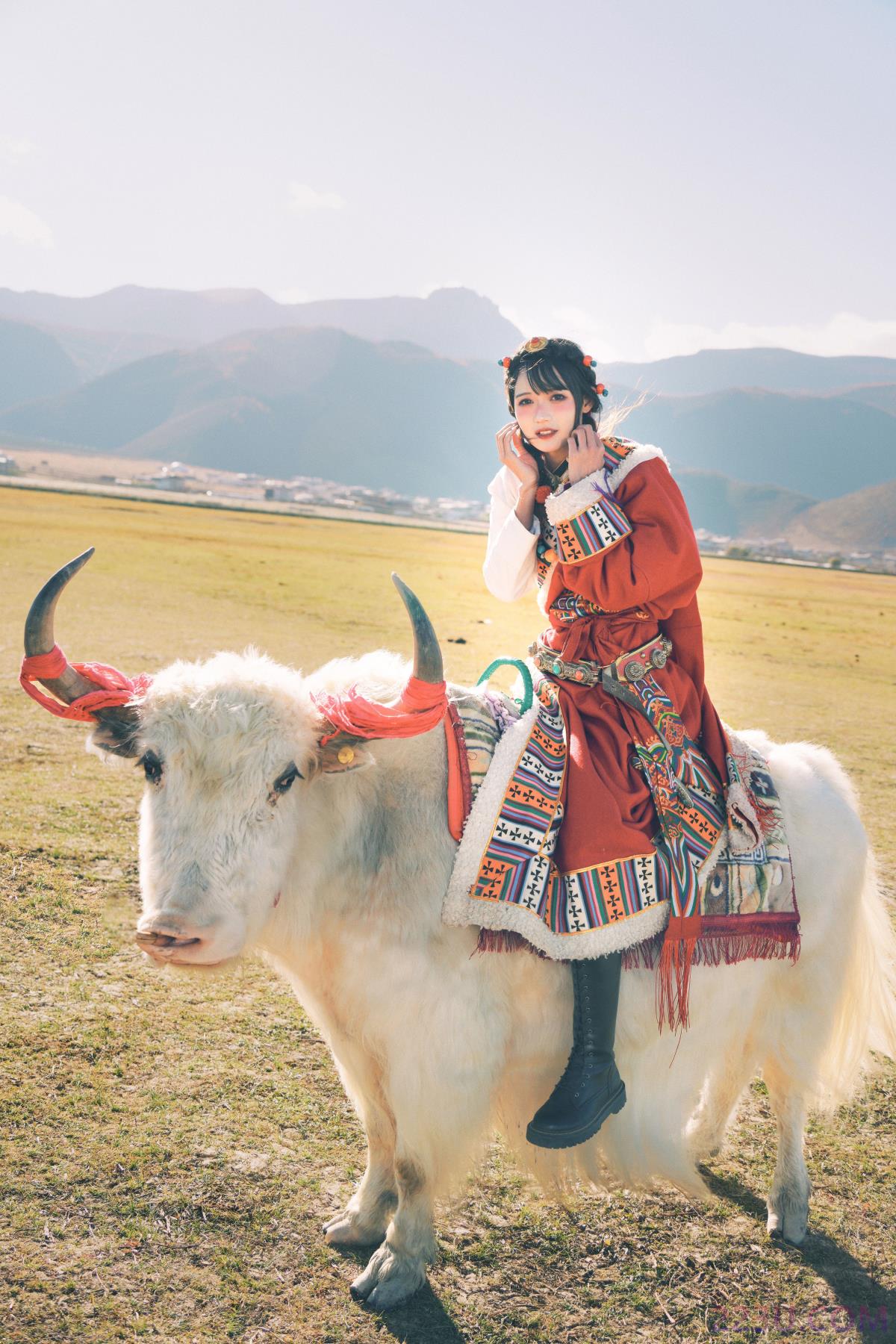 草原小卓玛 – 23P – 摄影：雷斯写真集 – 模特：兔子Zzz不吃胡萝卜 - 福利组