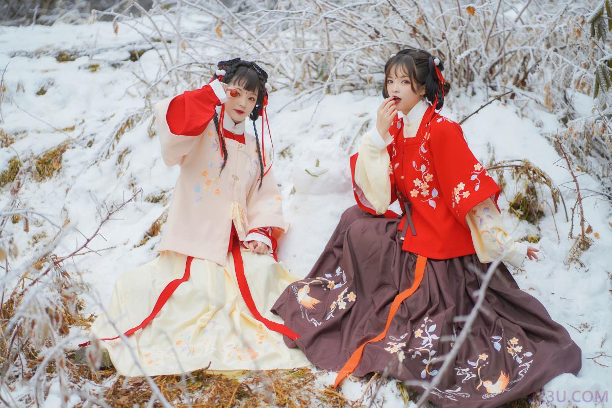 雪中少女 – 19P – 摄影：青卿 – 模特：赵瑞洁EZ_ - 福利组