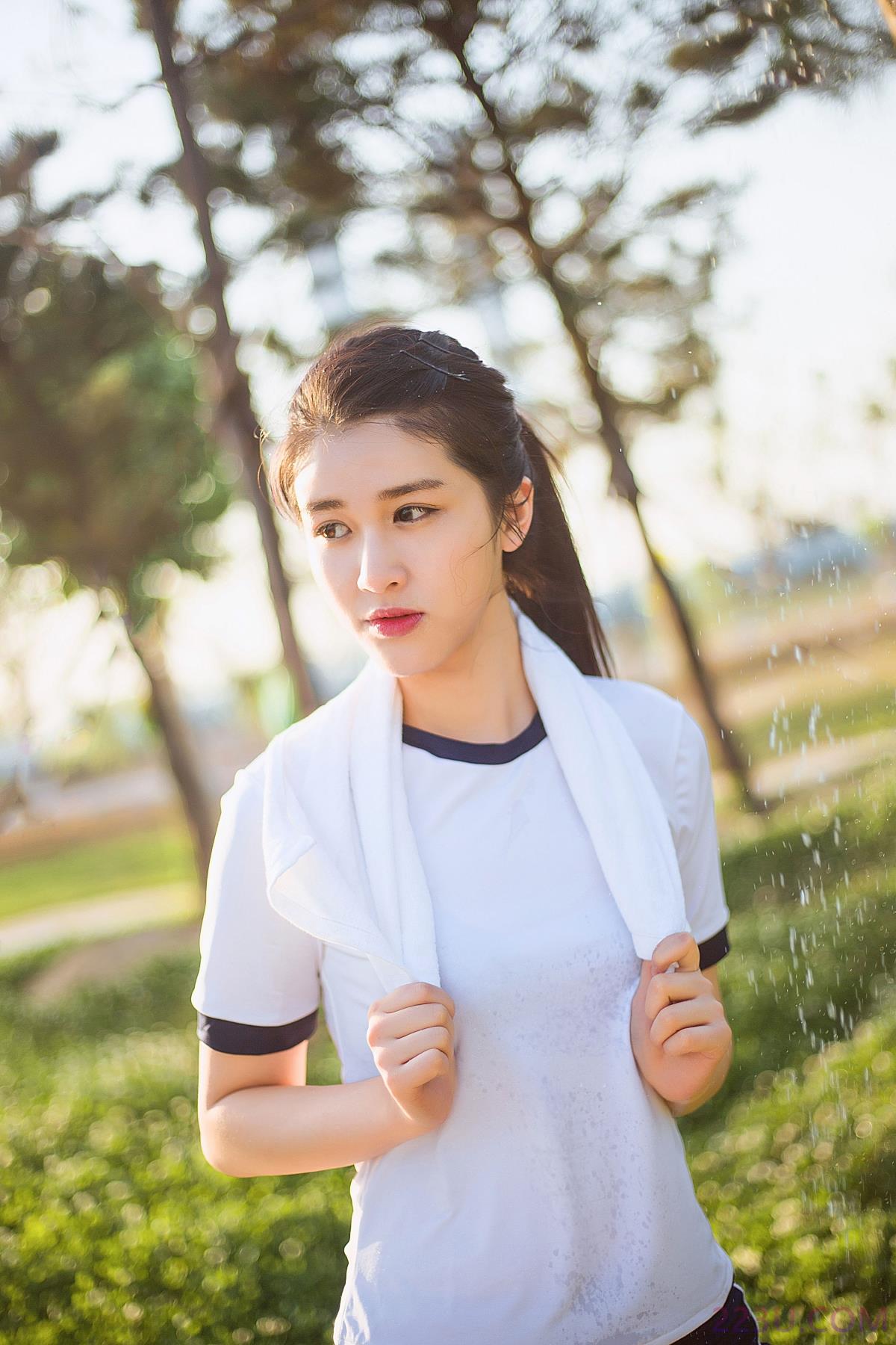 操场元气少女 – 19P – 摄影：纪然Ran – 模特：尚熠晗Momooly - 福利组