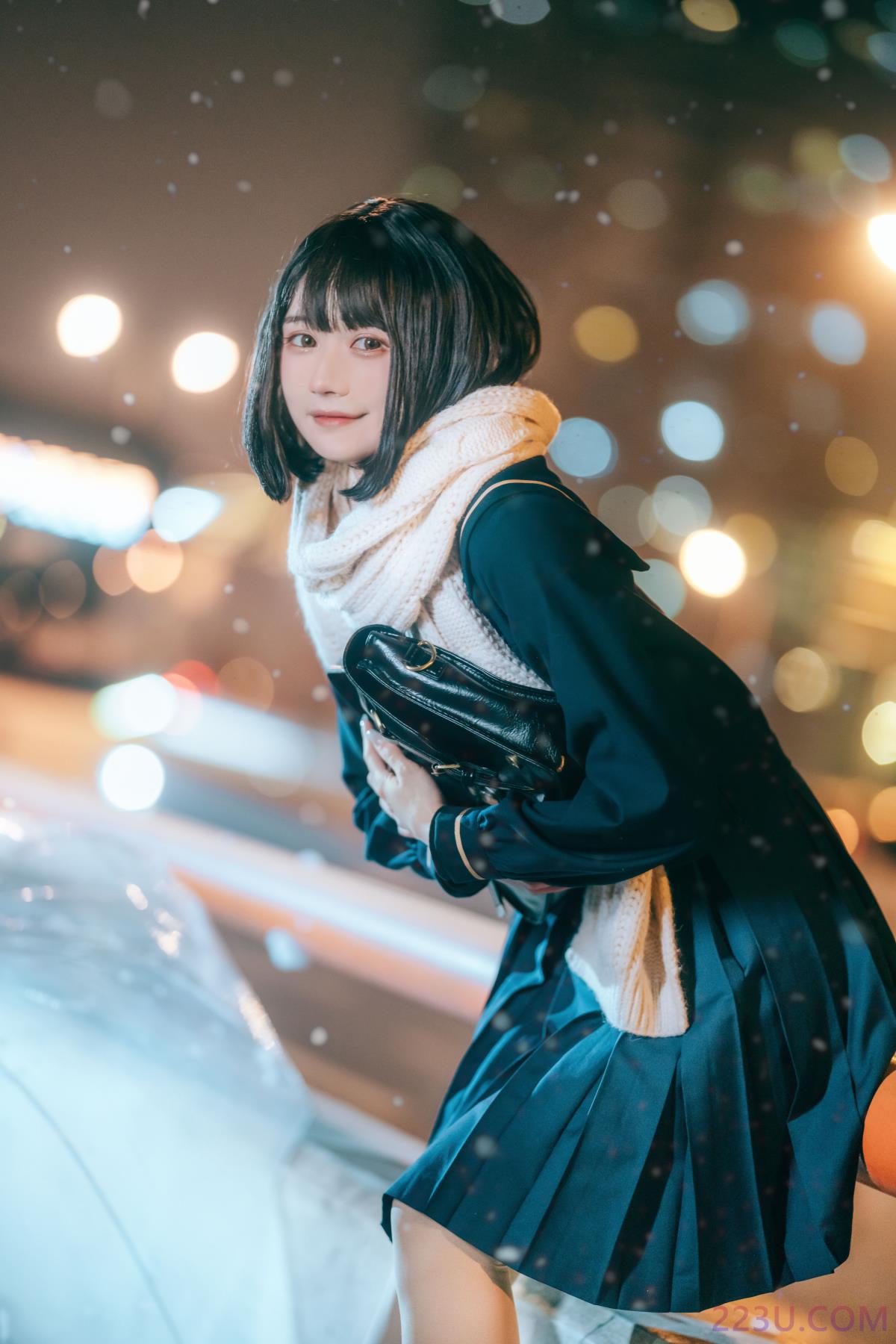 雪夜 – 21P – 摄影：雷斯写真集 – 模特：兔子Zzz不吃胡萝卜 - 福利组