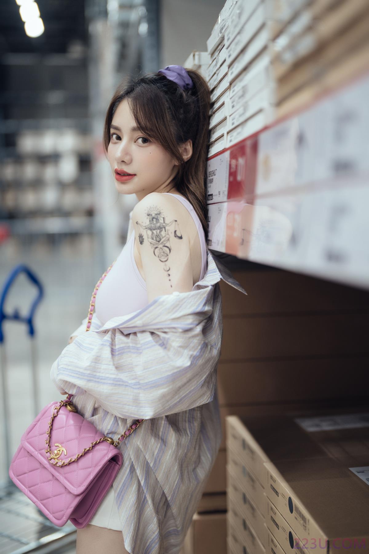 宜家女神，少女范货架写真 – 34P – 摄影：胡渣 – 模特：姝雯同学 - 福利组