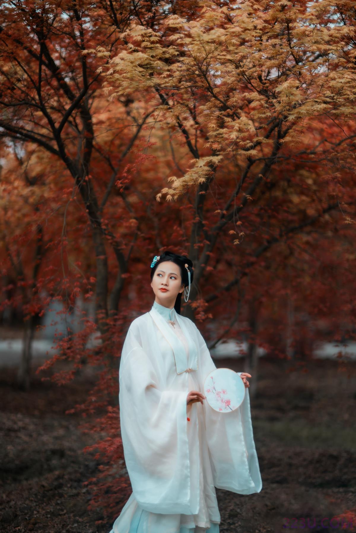 人间三月天 – 21P – 摄影：摄影师不可说 – 模特：梅梅 - 福利组