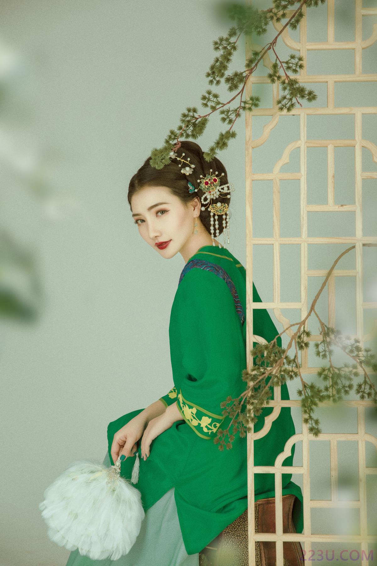 听松声 – 20P – 摄影：@鹏叔 – 模特：唯宝 - 福利组