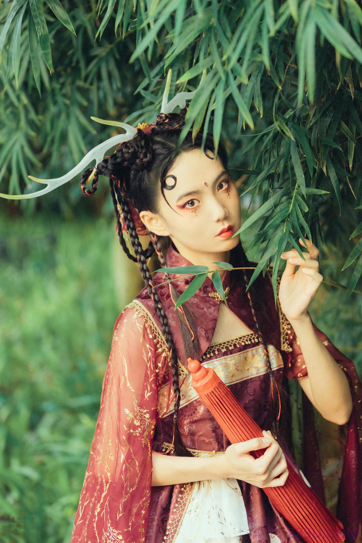 龙女 – 23P – 摄影：若寒Rock – 模特：totoro - 福利组