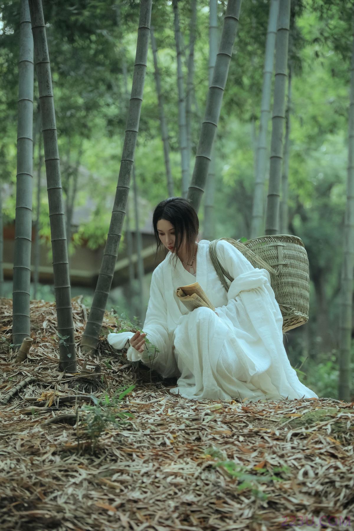 神农氏 – 24P – 摄影：子瞬 – 模特：阿妍纸 - 福利组