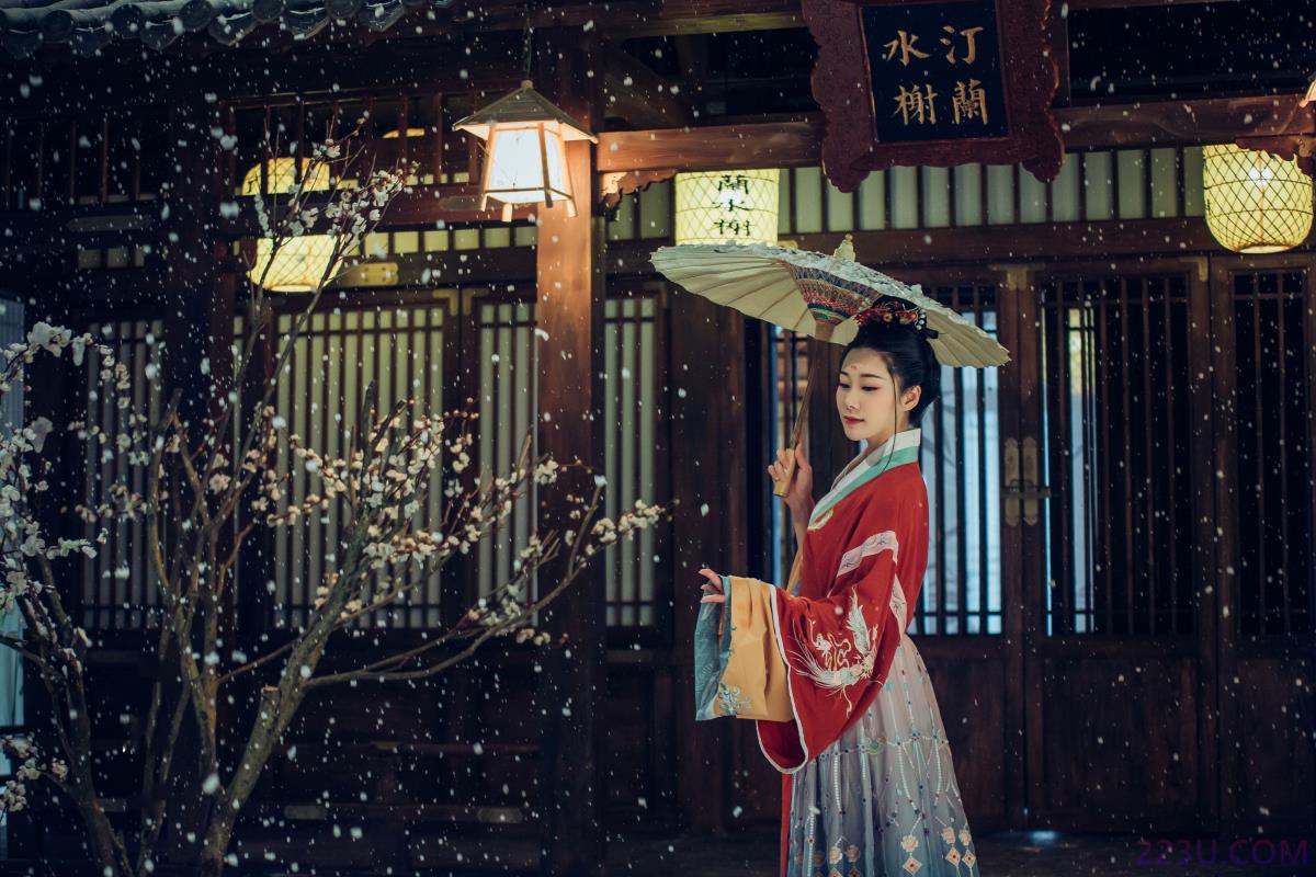 帘卷西风 – 24P – 摄影：井月 – 模特：木哥 - 福利组