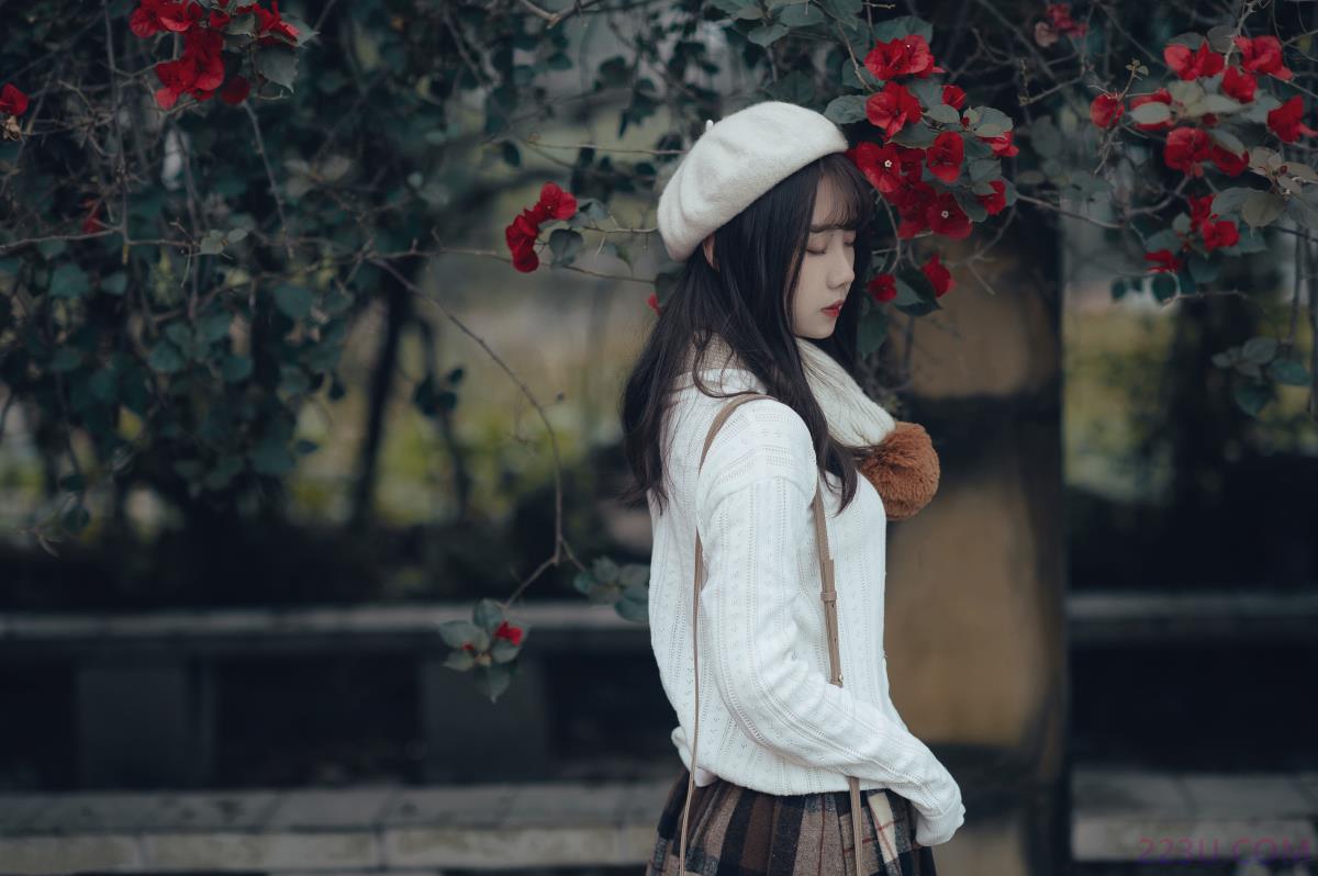 花未枯萎时 – 18P – 摄影：裕奇学长 – 模特：紫卿 - 福利组