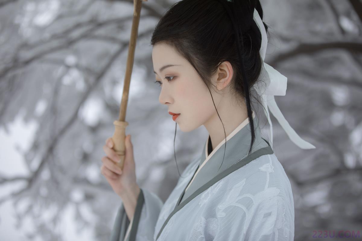 浮萍 – 25P – 摄影：弓长歌 – 模特：二鱼阿 - 福利组
