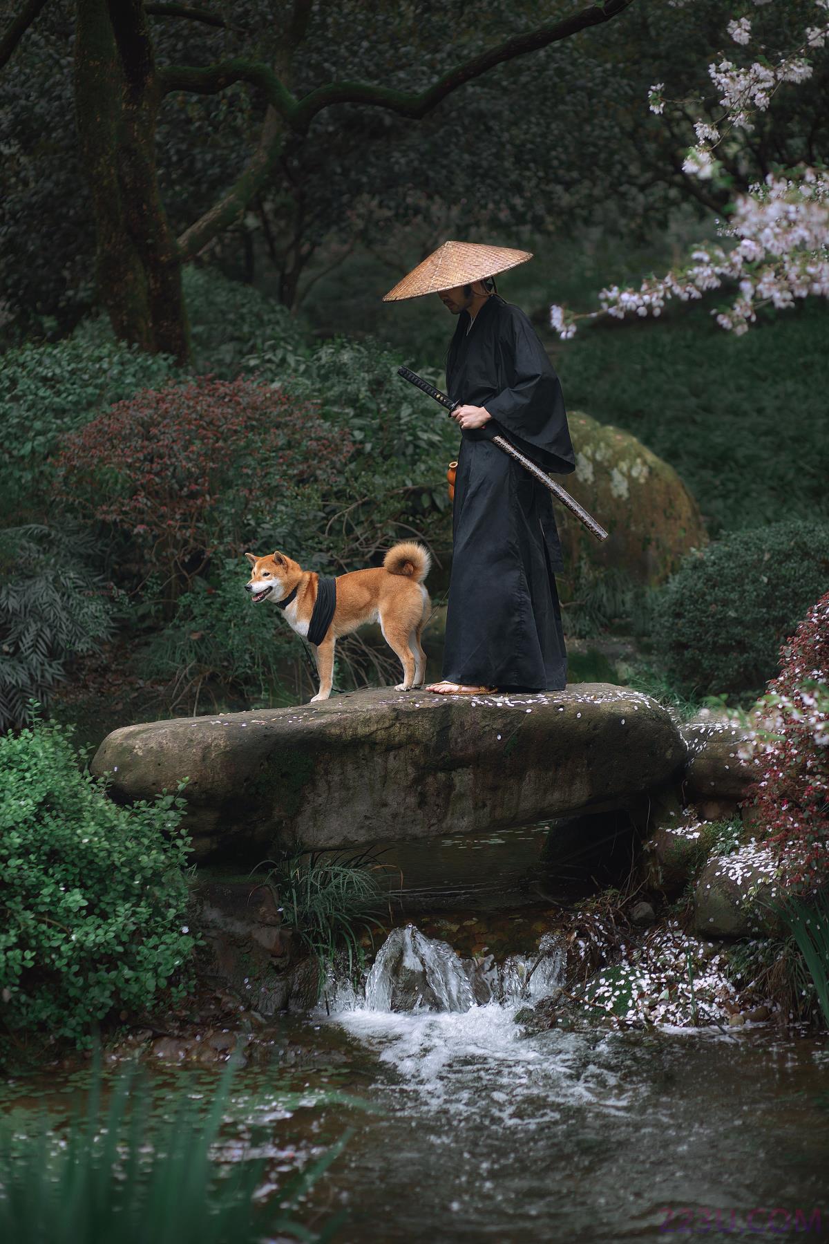 犬侍 – 19P – 摄影：从暮暮 – 模特：老乔kyo-presso - 福利组