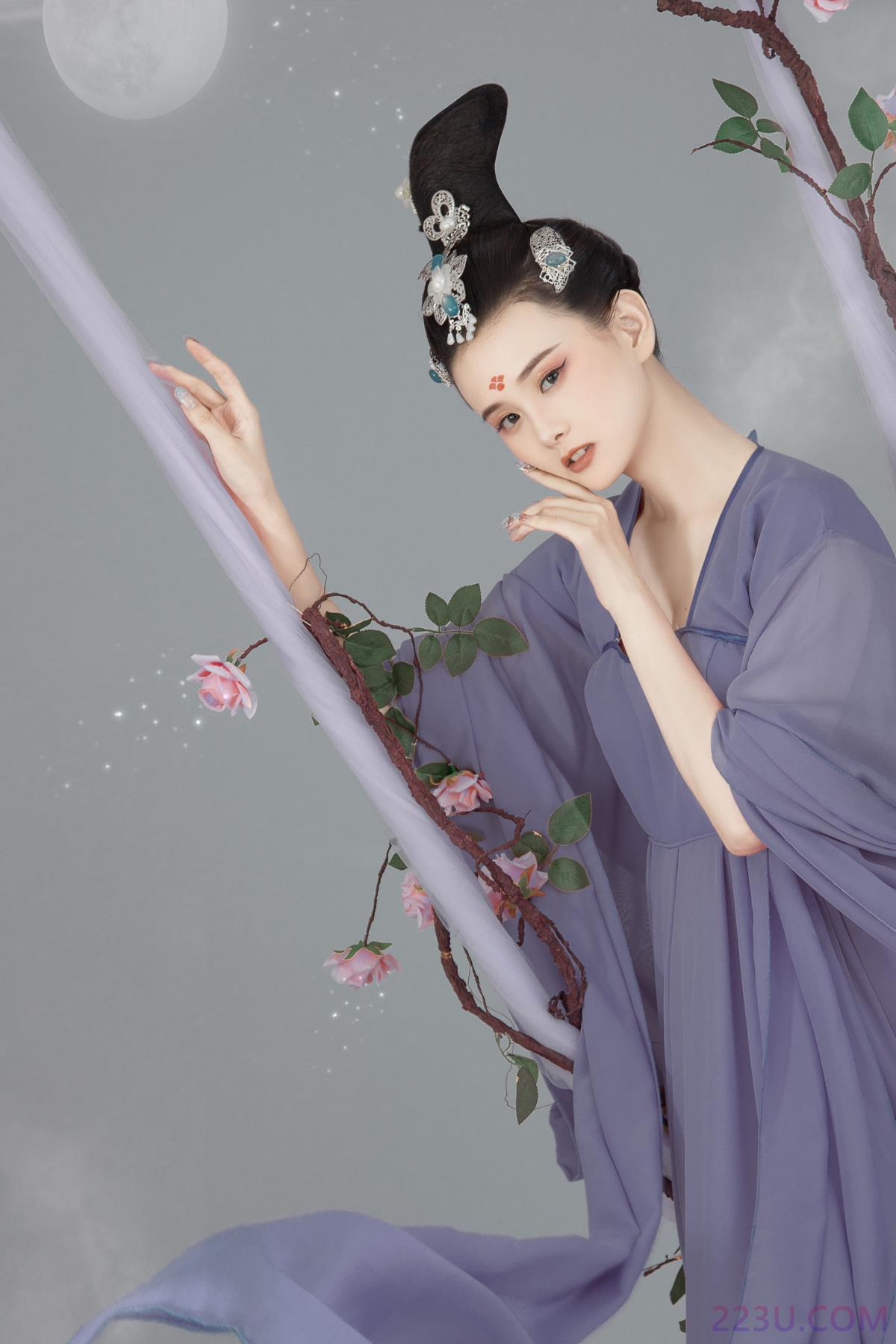 今时月 – 20P – 摄影：@鹏叔 – 模特：欣宝 - 福利组