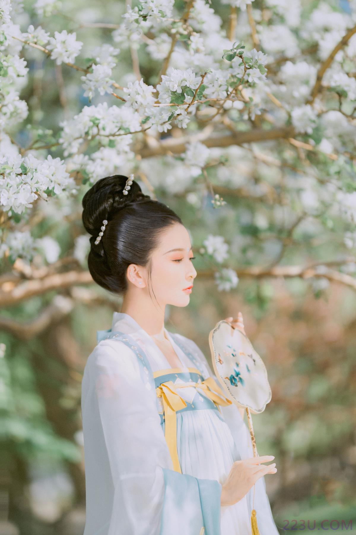 花朝 – 20P – 摄影：若寒Rock – 模特：Simple - 福利组