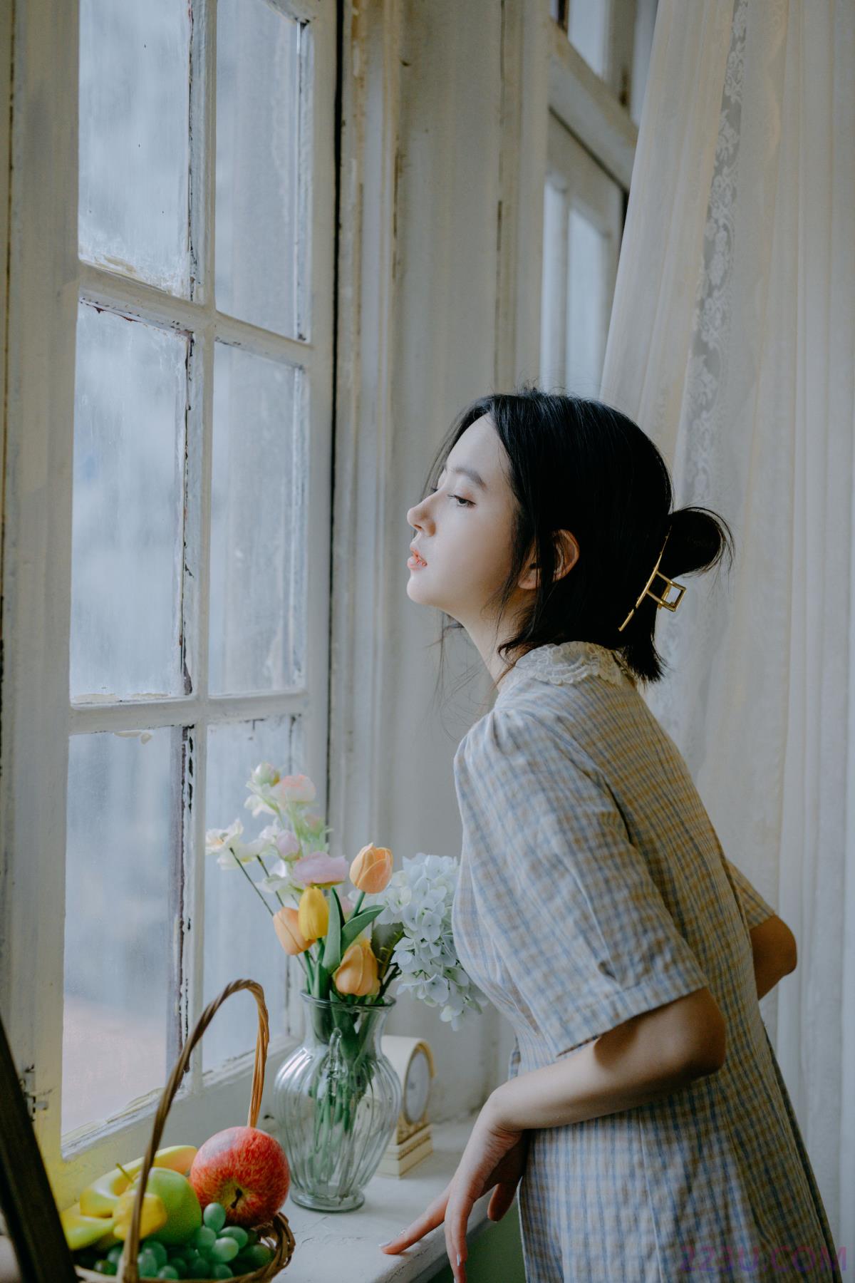 格子梦见 – 21P – 摄影：芥茉 – 模特：Elaine - 福利组
