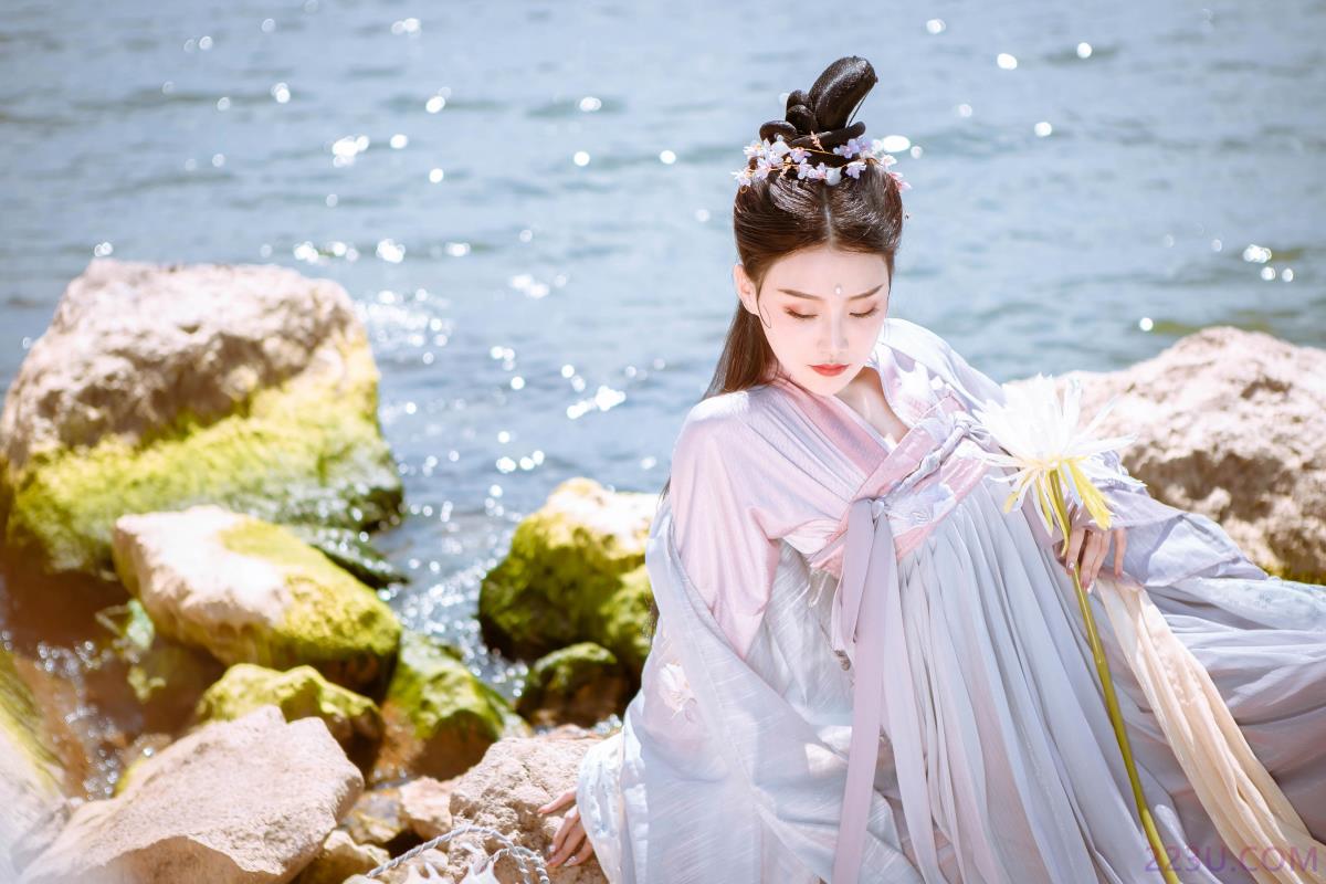 南国有佳人 – 23P – 摄影：SS尚轩 – 模特：婷婷 - 福利组