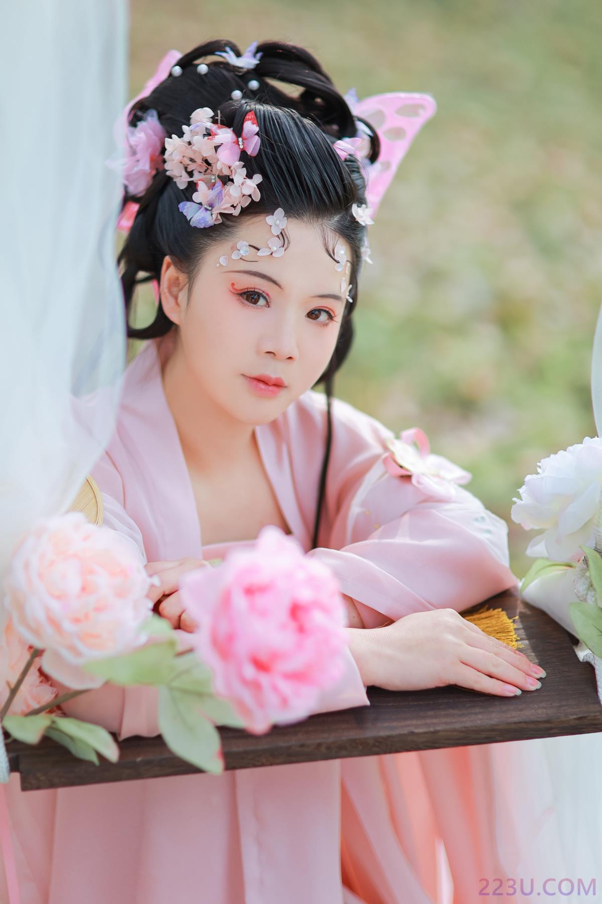 草色入帘青 – 22P – 摄影：笑格格 – 模特：小怪兽 - 福利组