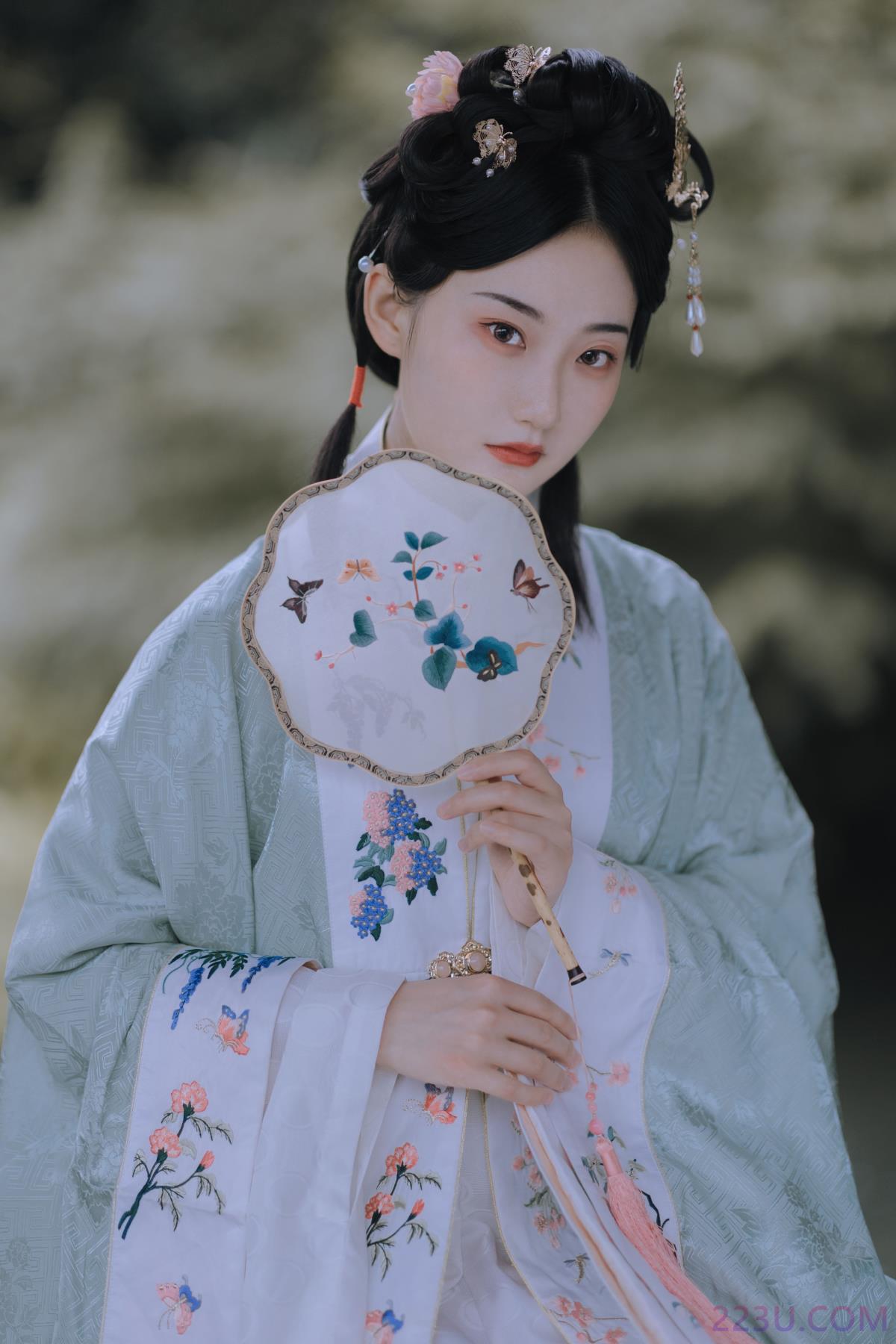 宿雨初霁 – 29P – 摄影：若寒Rock – 模特：Rider - 福利组