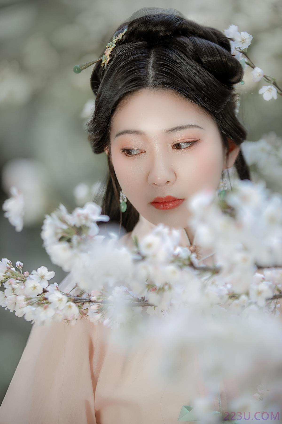 樱 – 20P – 摄影：花间 – 模特：包包 - 福利组