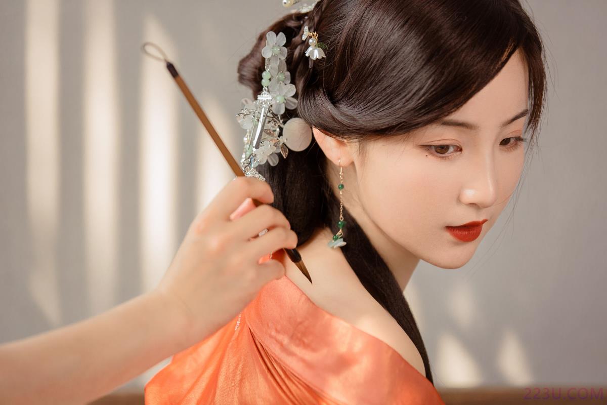 嫣语赋 · 师小小 – 22P – 摄影：双木嘉容 – 模特：我是金儿呀 - 福利组
