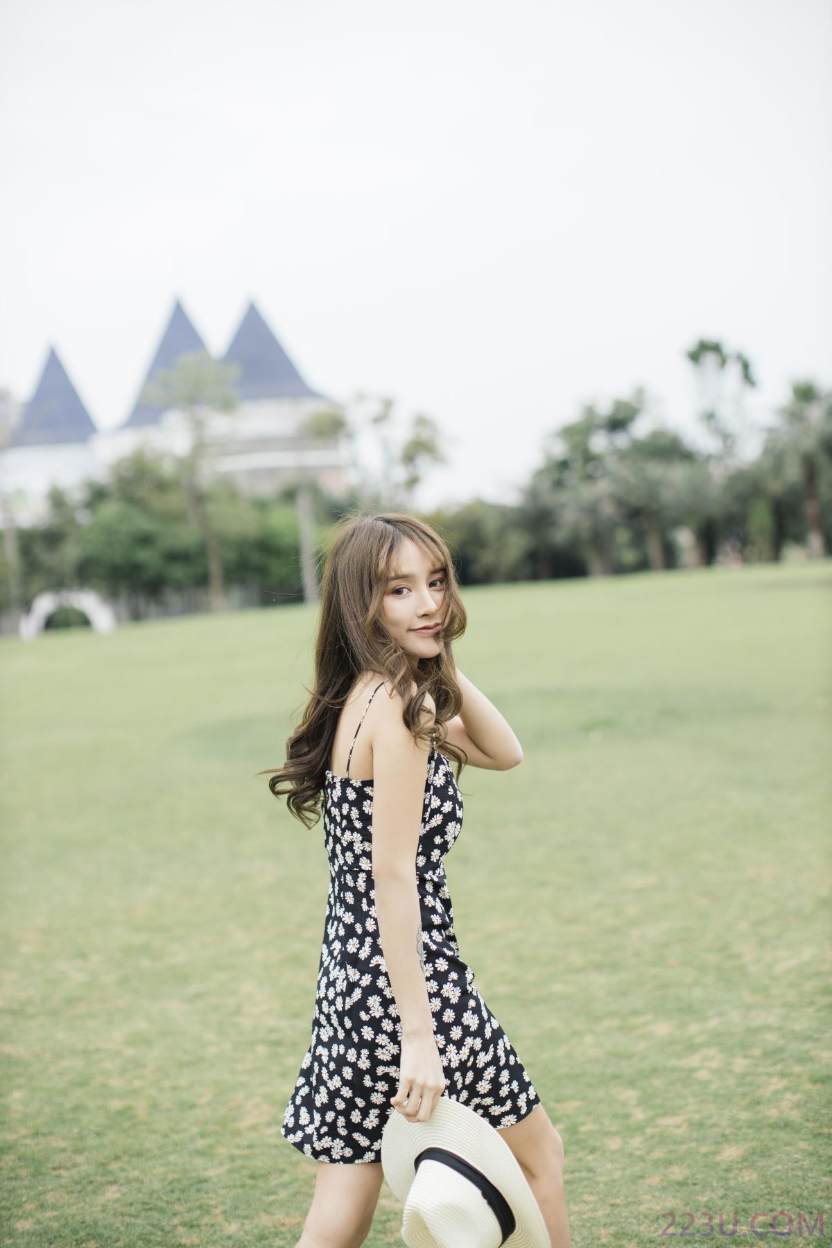 初夏之旅 – 26P – 摄影：BENLEON – 模特：巧玲-baby - 福利组