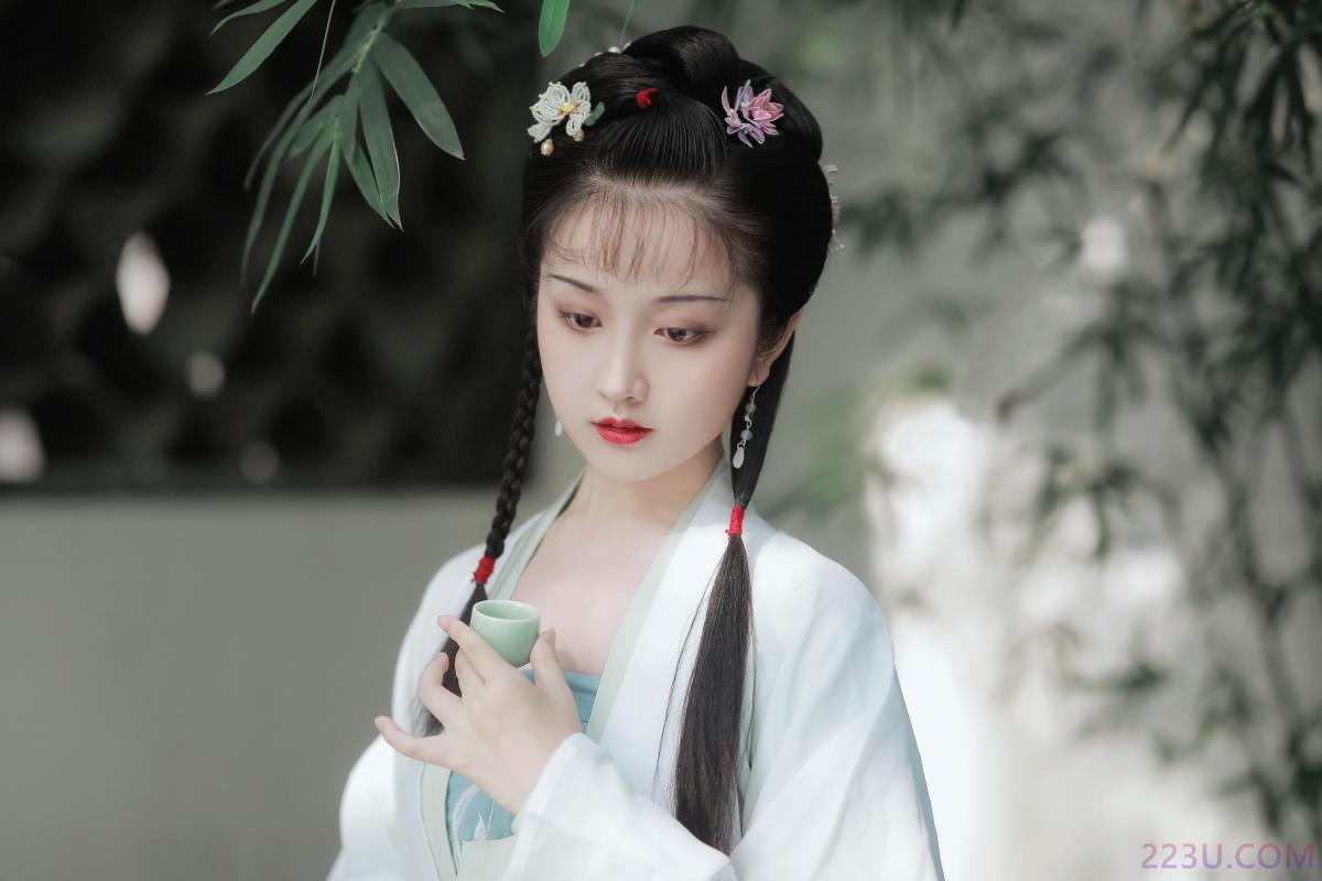 潇湘妃子 – 20P – 摄影：子瞬 – 模特：令花羽 - 福利组
