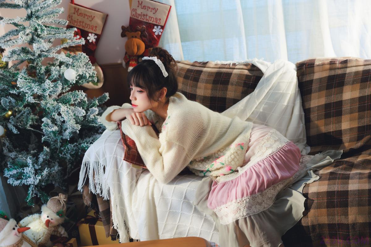 少女圣诞季 – 34P – 摄影：魔颜社D叔 – 模特：贰加六 - 福利组