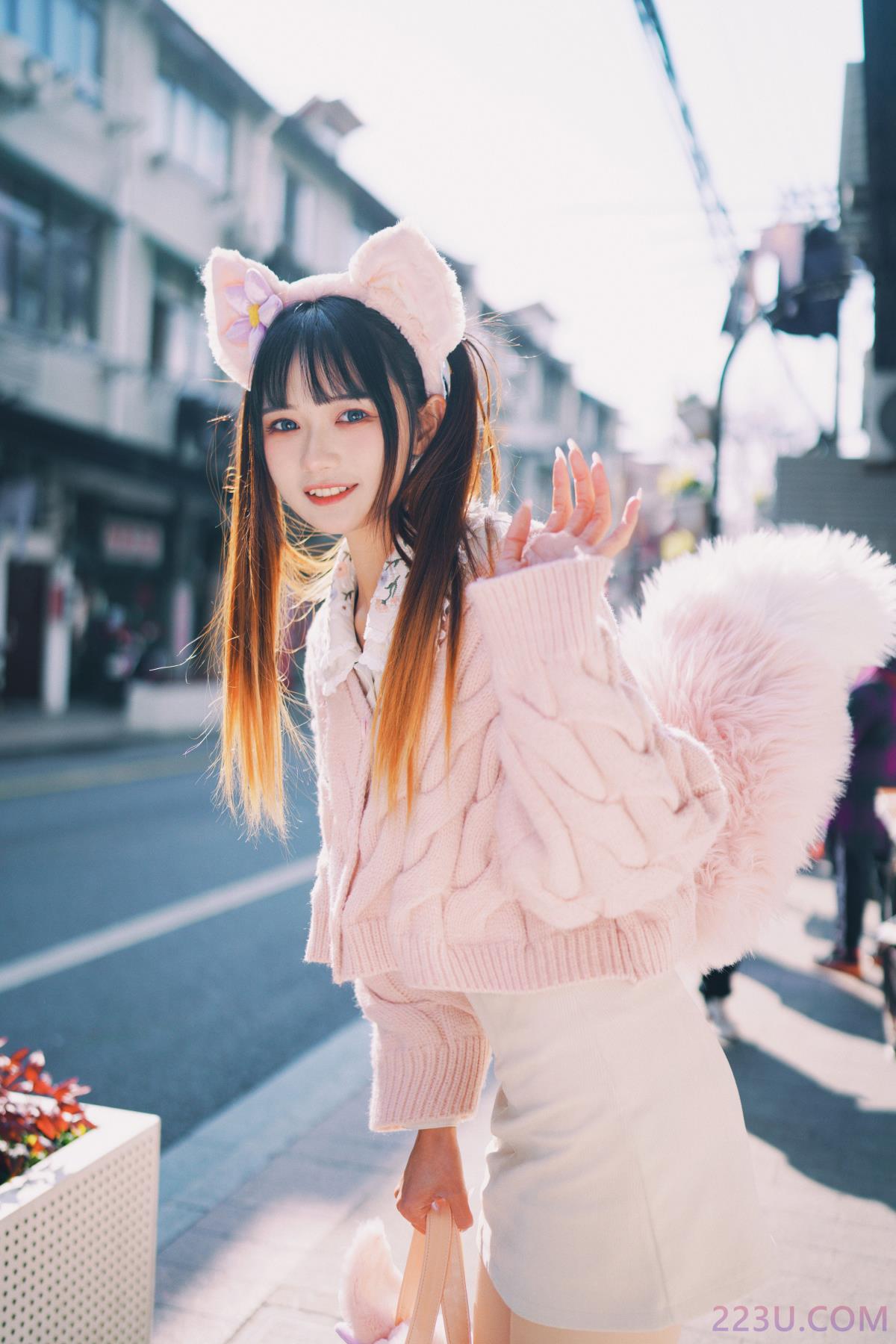 玲娜贝儿来逛街 – 22P – 摄影：雷斯写真集 – 模特：兔子Zzz不吃胡萝卜 - 福利组
