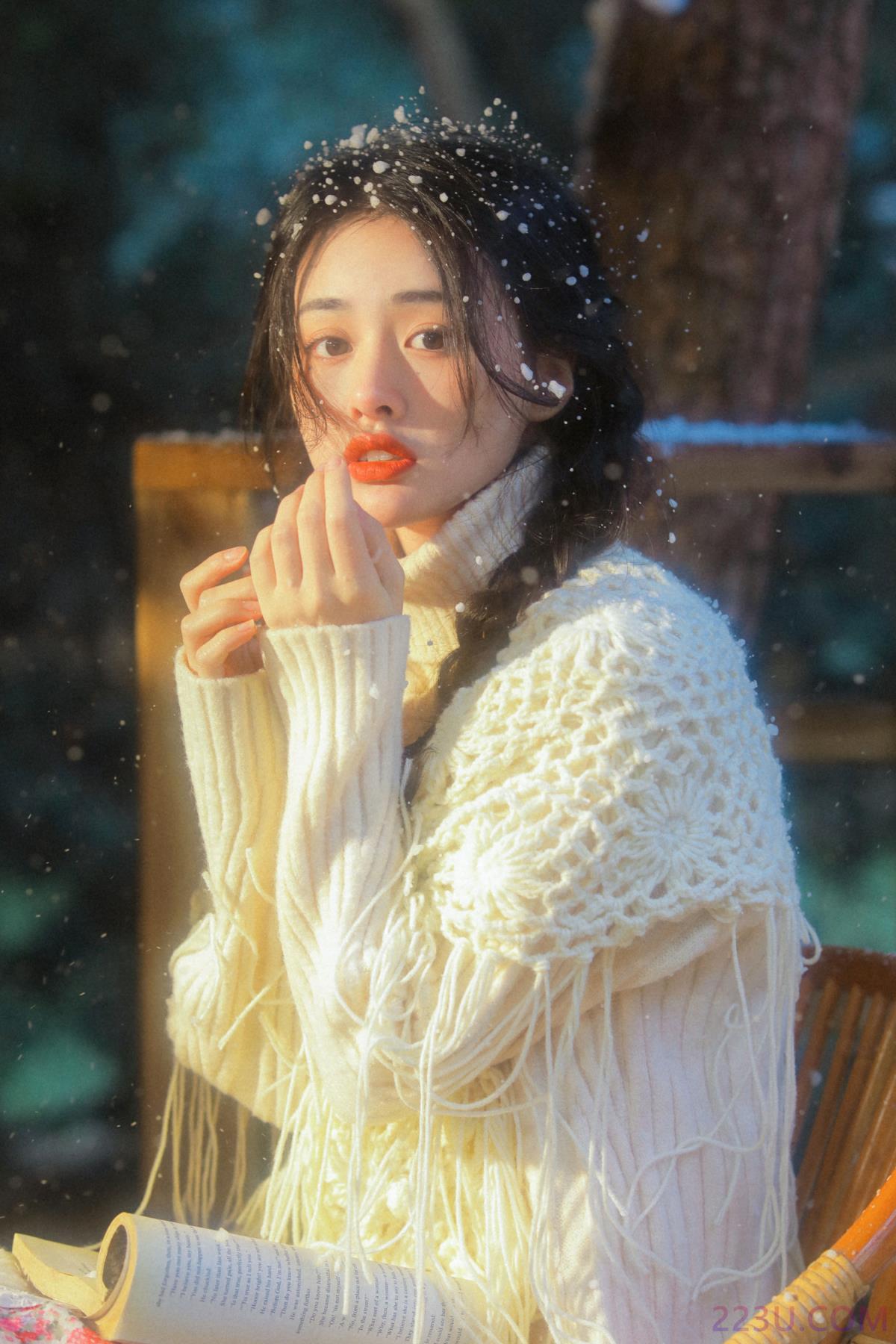 看到雪就想起你 – 20P – 摄影：甜汐 – 模特：相泽希子 - 福利组