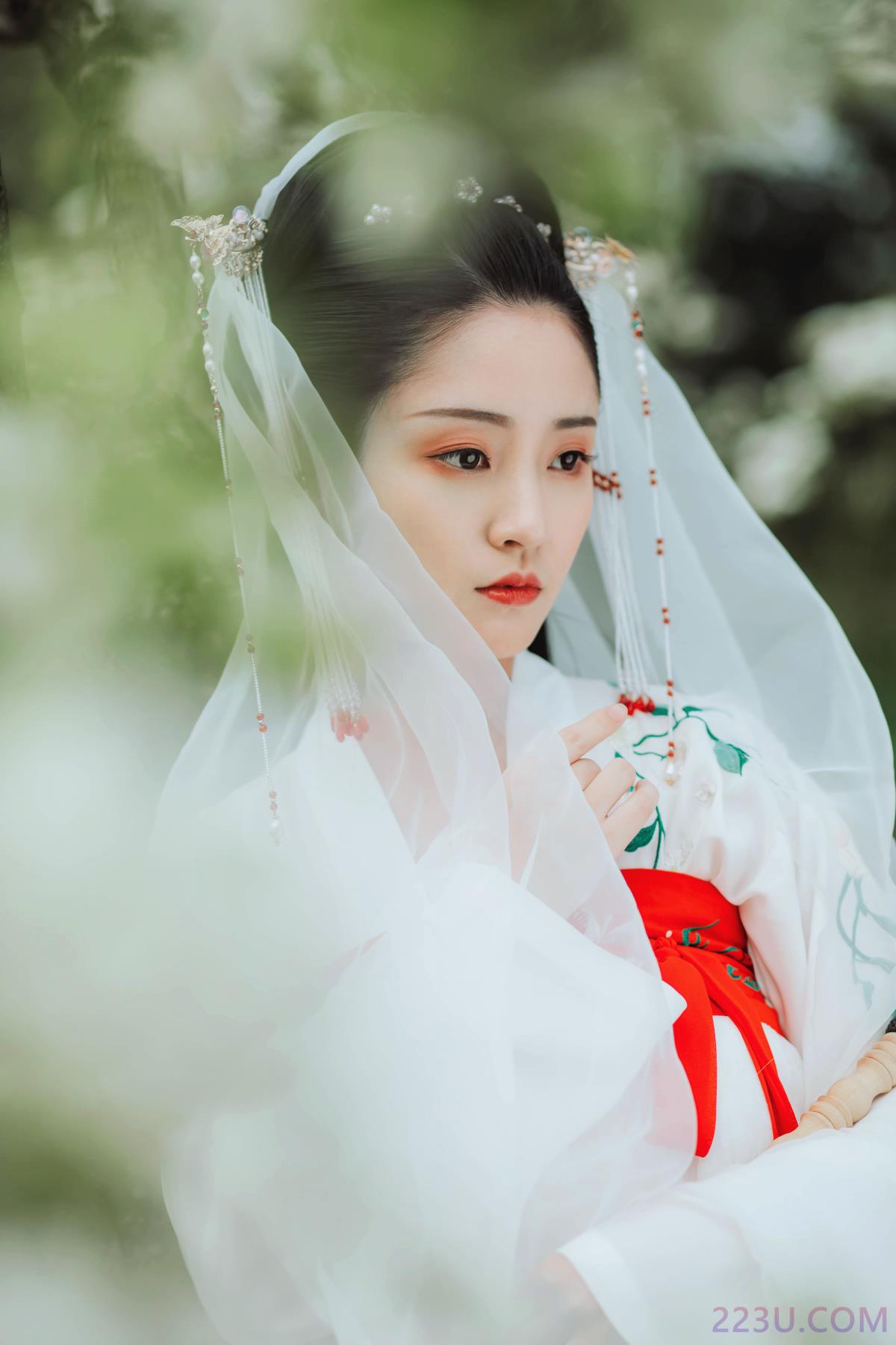 无俗念 – 20P – 摄影：从暮暮 – 模特：小温暖想要个大太阳 - 福利组