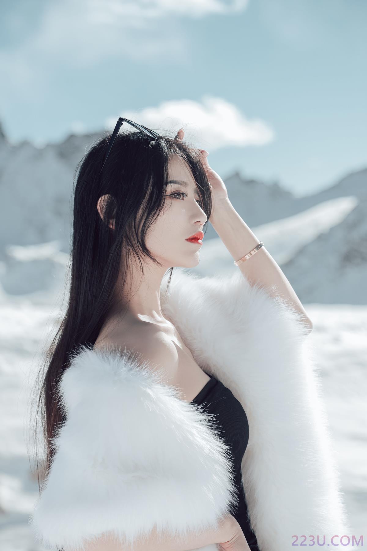 冰雪之巅 – 32P – 摄影：SS尚轩 – 模特：婷婷 - 福利组