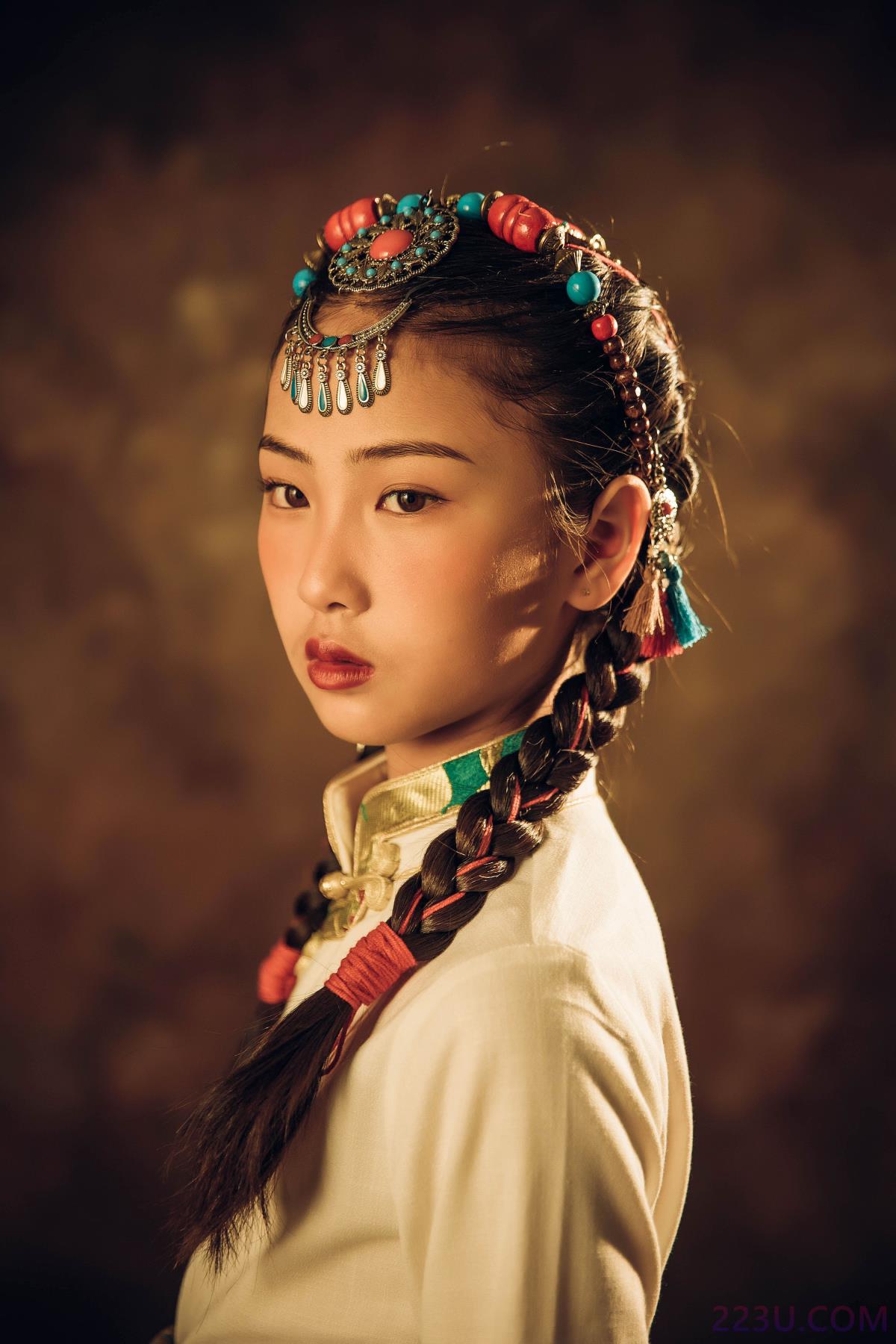 民族风 – 24P – 摄影：井月 – 模特：小嘉 - 福利组