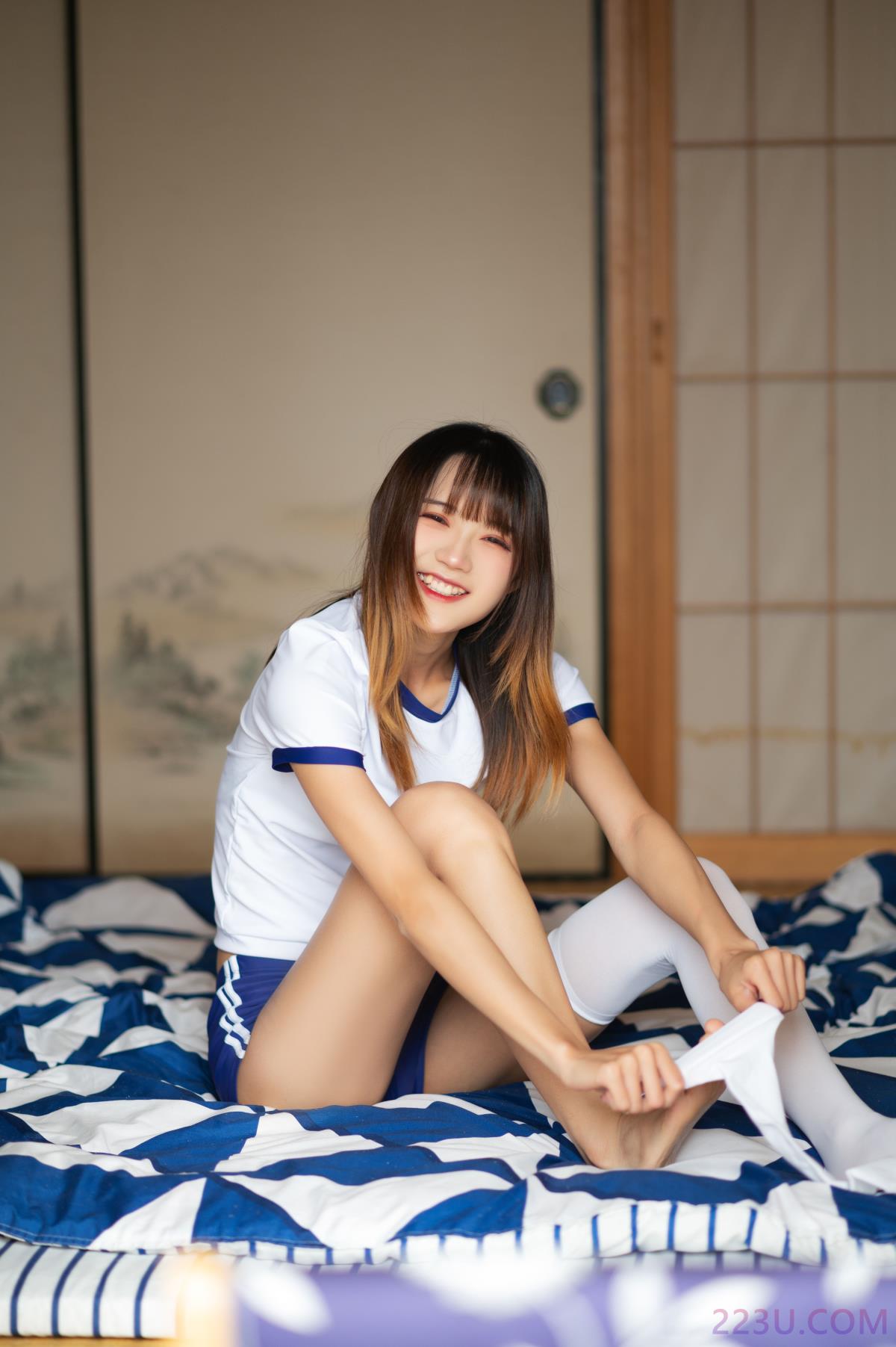 体操服少女 – 35P – 摄影：魔颜社D叔 – 模特：兔子Zzz不吃胡萝卜 - 福利组