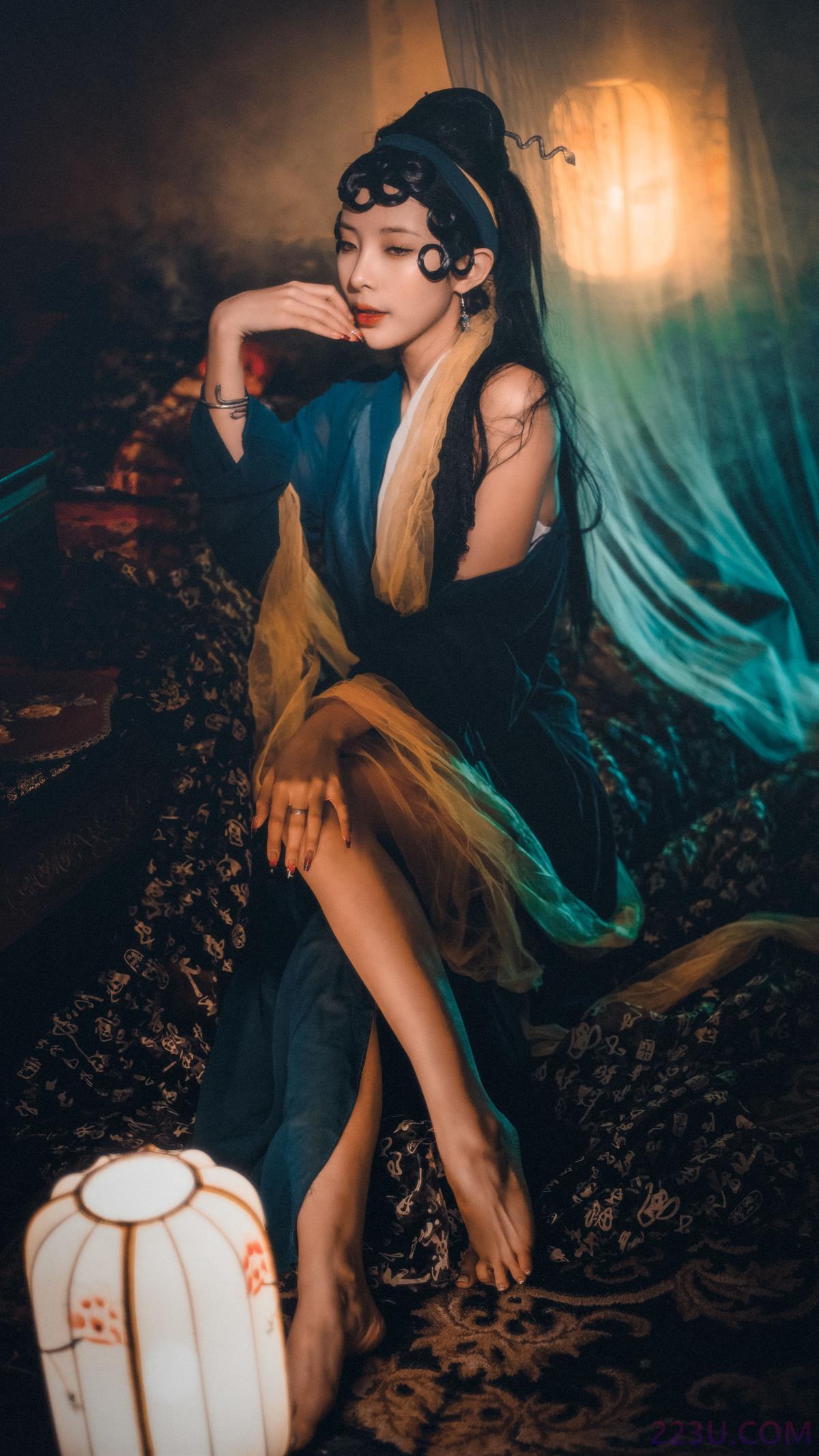 青衣 – 46P – 摄影：大鱼76 – 模特：原天夕子 - 福利组