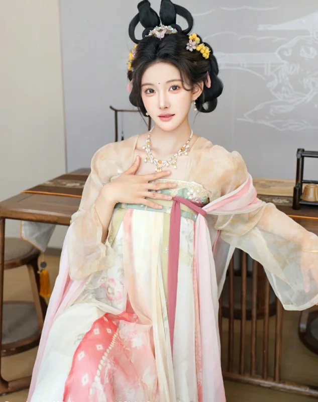 秀人网 No.10645 梨霜儿 [82P]|图集秀